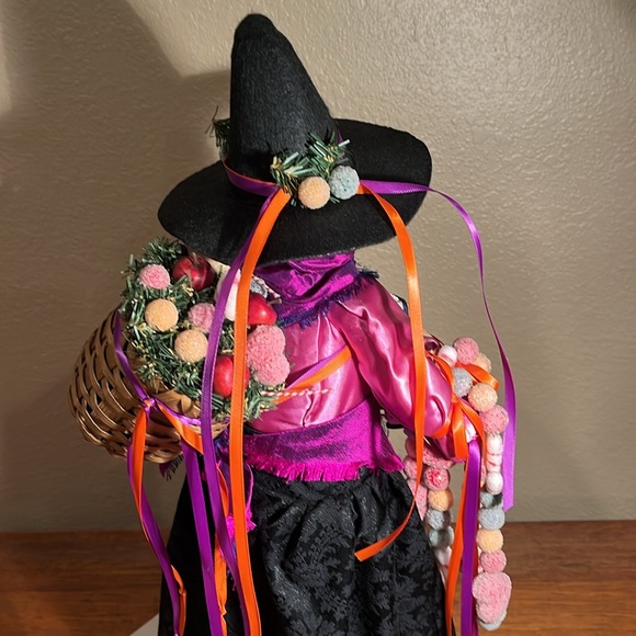 Lynn Haney “Gumdrop Witch” style #1468 - Picture 6 of 9